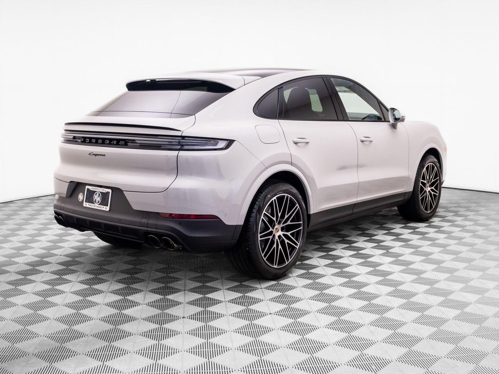 PORSCHE CAYENNE - 8