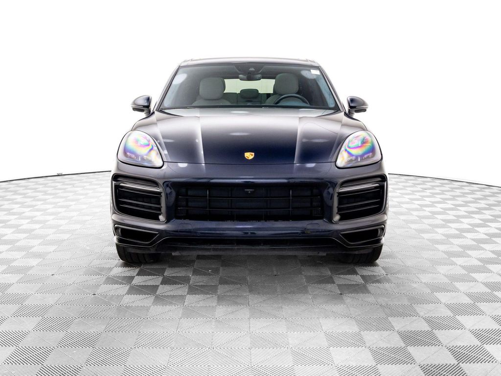 PORSCHE CAYENNE GTS - 9