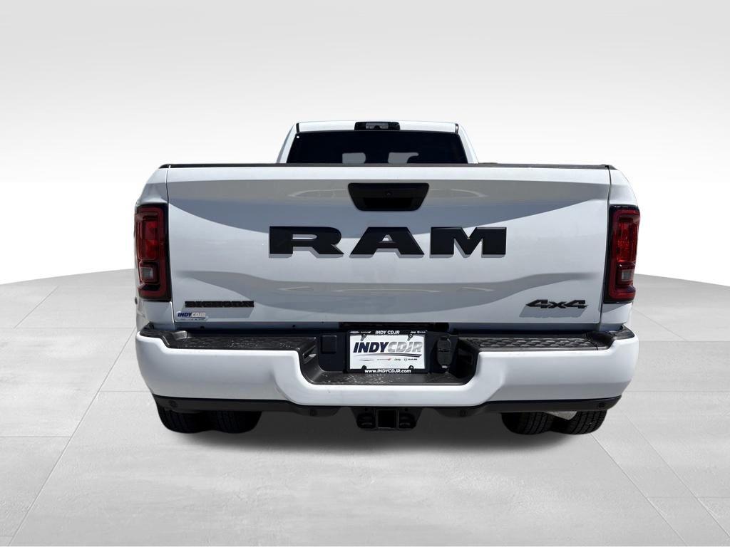 2026 RAM 3500 BIG HORN CREW CAB 4X4 8' BOX — фото 5