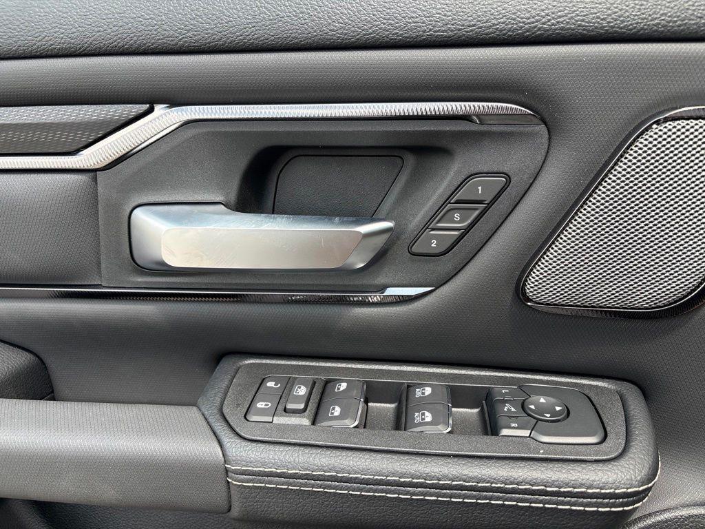 2026 RAM 1500 REBEL 缩略图 21