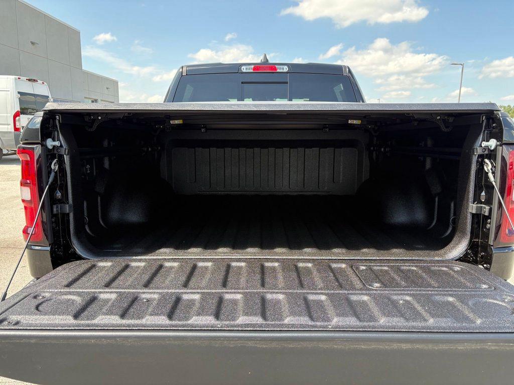 صورة مصغرة 12 لـ 2026 RAM 1500 REBEL