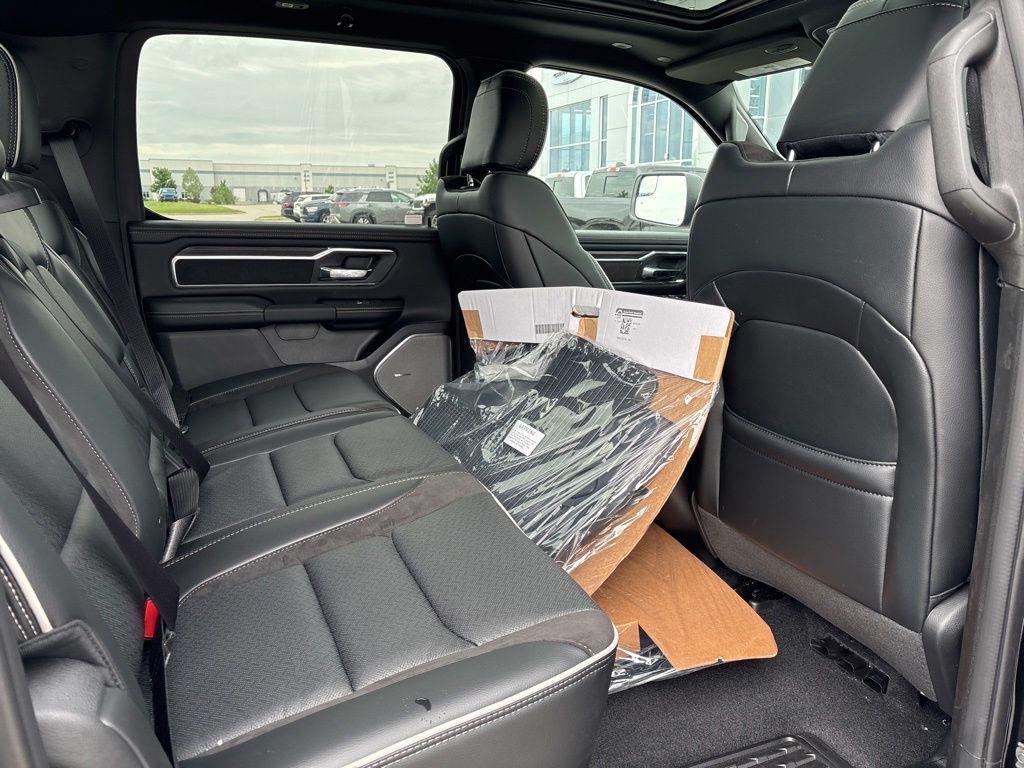 صورة مصغرة 13 لـ 2026 RAM 1500 LARAMIE
