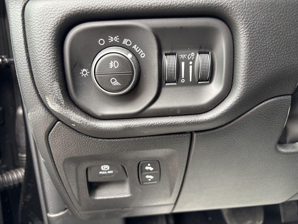 صورة مصغرة 21 لـ 2026 RAM 1500 LARAMIE