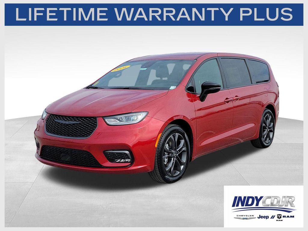 New 2026 Chrysler Pacifica L