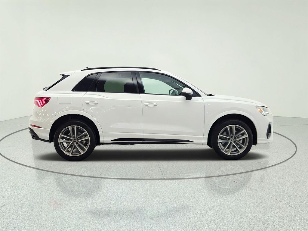 2025 AUDI Q3 PREMIUM 45 TFSI S LINE QUATTRO TIPTRONIC 照片 4