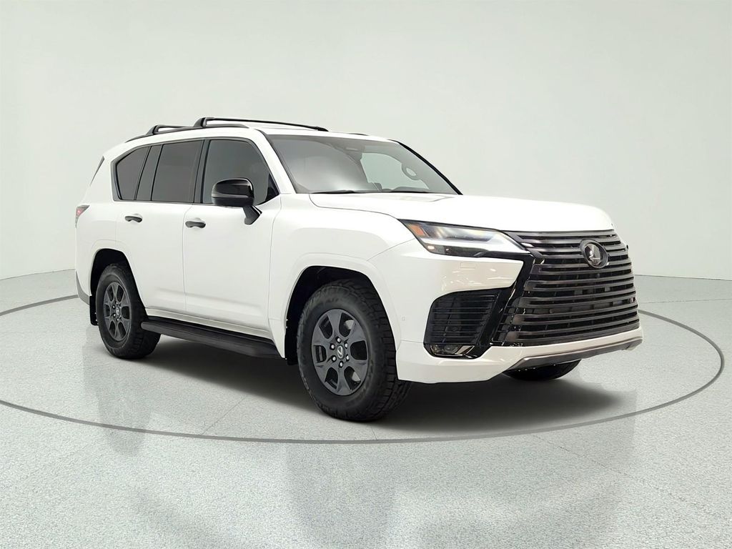 صورة 3 لـ 2026 Lexus LX 700H LUXURY