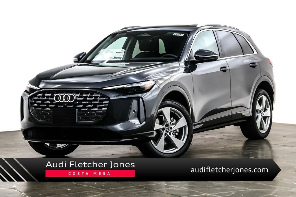 New 2025 Audi Q5 Premium Plus TFSI quattro S tronic