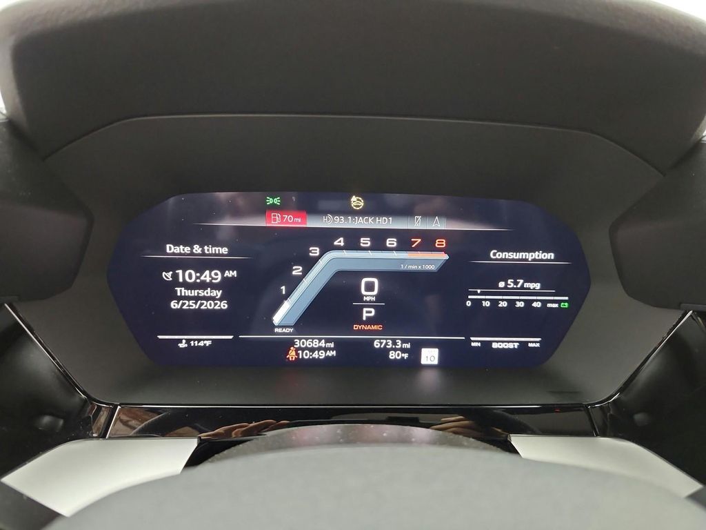 صورة 10 لـ 2024 AUDI S3 PREMIUM PLUS TFSI QUATTRO S TRONIC