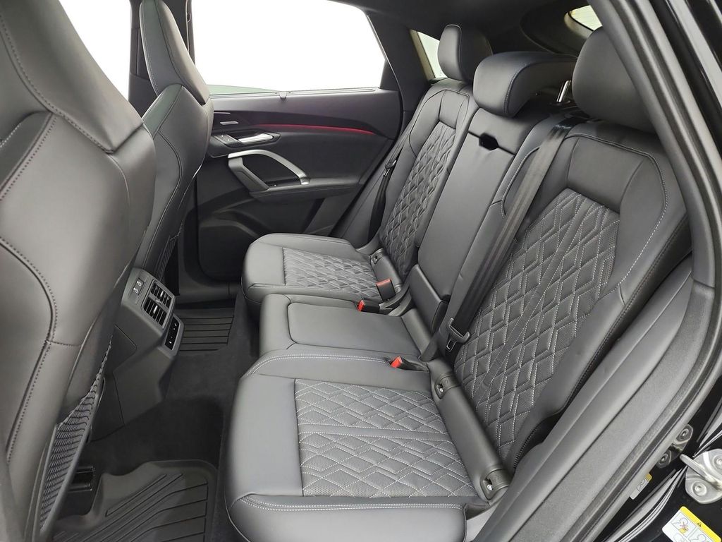 2026 AUDI SQ5 3.0T PRESTIGE — миниатюра 11