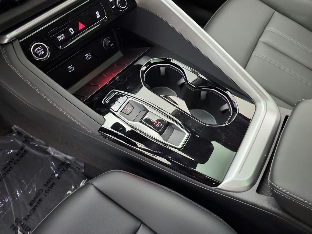 2026 AUDI Q5 PREMIUM PLUS TFSI QUATTRO S TRONIC 照片 9