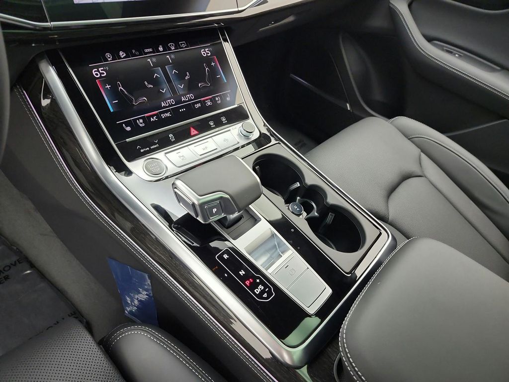 صورة 10 لـ 2026 AUDI Q8 55 PRESTIGE