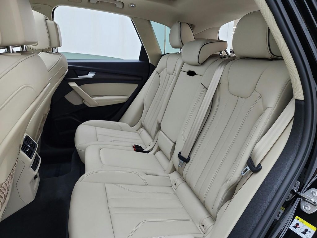 صورة 15 لـ 2023 AUDI Q5 55 S LINE PREMIUM PLUS