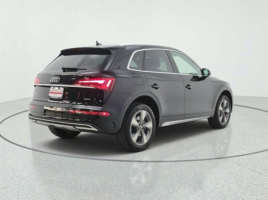 صورة 5 لـ 2023 AUDI Q5 40 PREMIUM PLUS