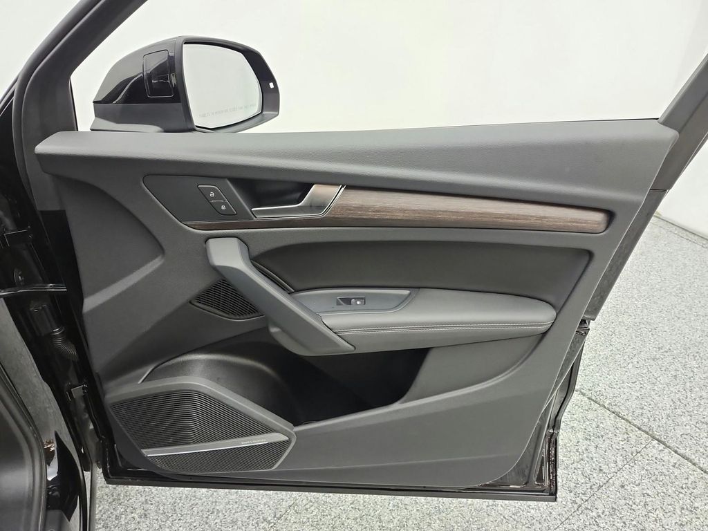 صورة مصغرة 21 لـ 2023 AUDI Q5 40 PREMIUM PLUS