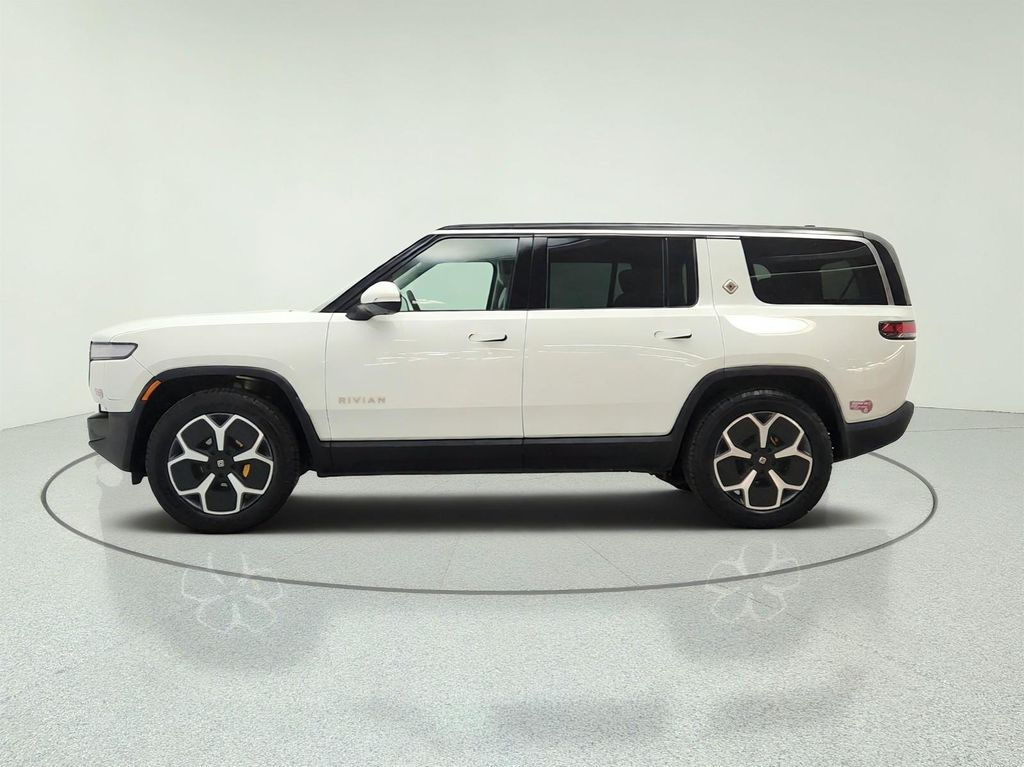 2024 Rivian R1S ADVENTURE QUAD MOTOR LARGE PACK — фото 8