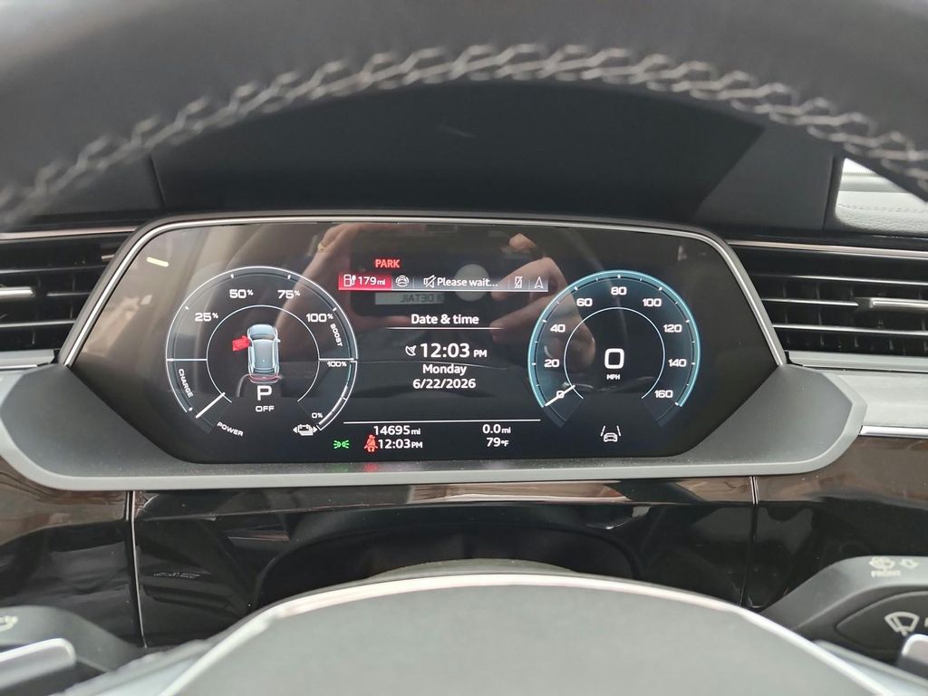صورة مصغرة 12 لـ 2024 AUDI Q8 E-TRON PREMIUM PLUS