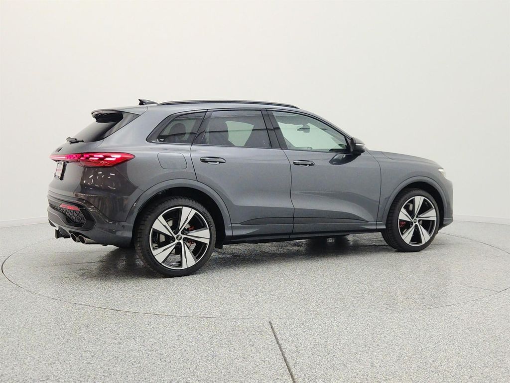 صورة 5 لـ 2026 AUDI SQ5 3.0T PREMIUM PLUS