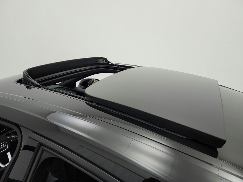 صورة مصغرة 11 لـ 2023 AUDI Q5 45 S LINE PREMIUM PLUS