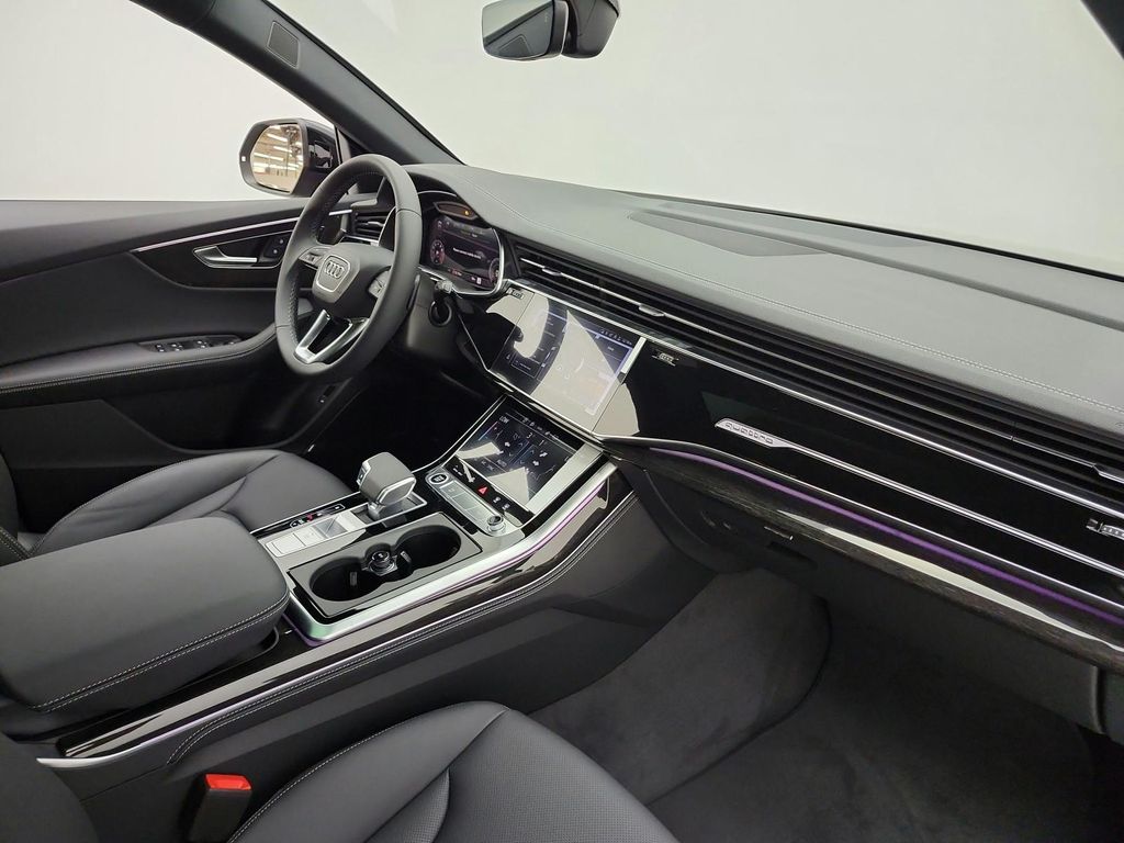 صورة 15 لـ 2026 AUDI Q8 55 PREMIUM PLUS