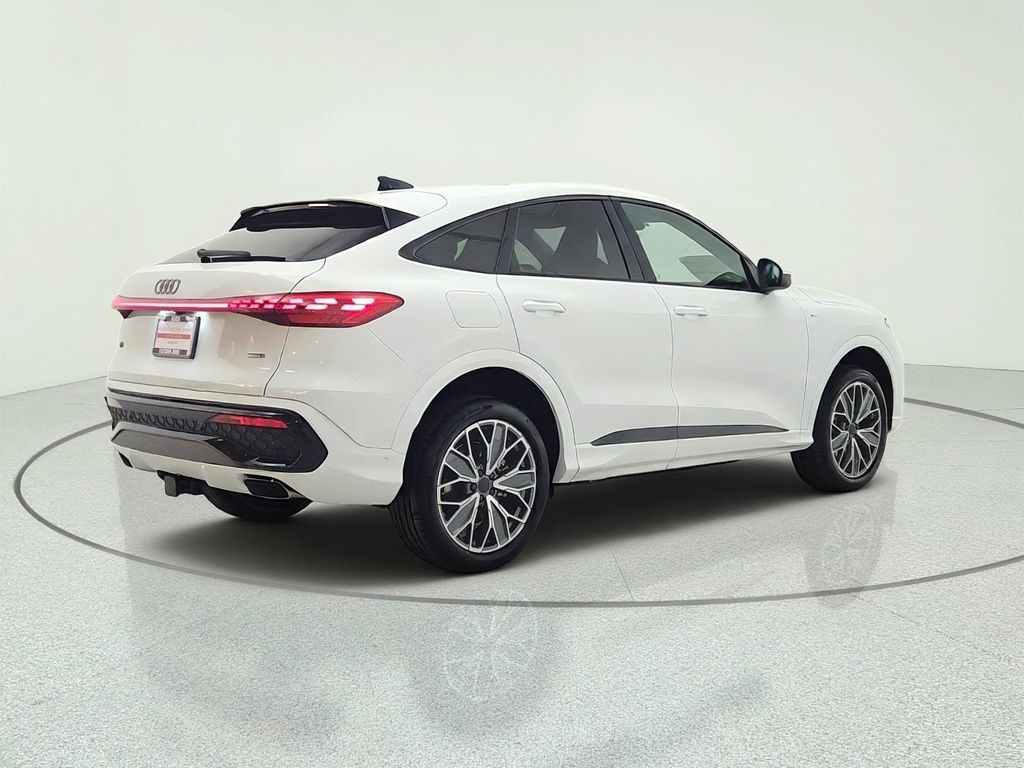 2026 AUDI Q5 SPORTBACK PREMIUM PLUS TFSI QUATTRO S TRONIC 照片 5