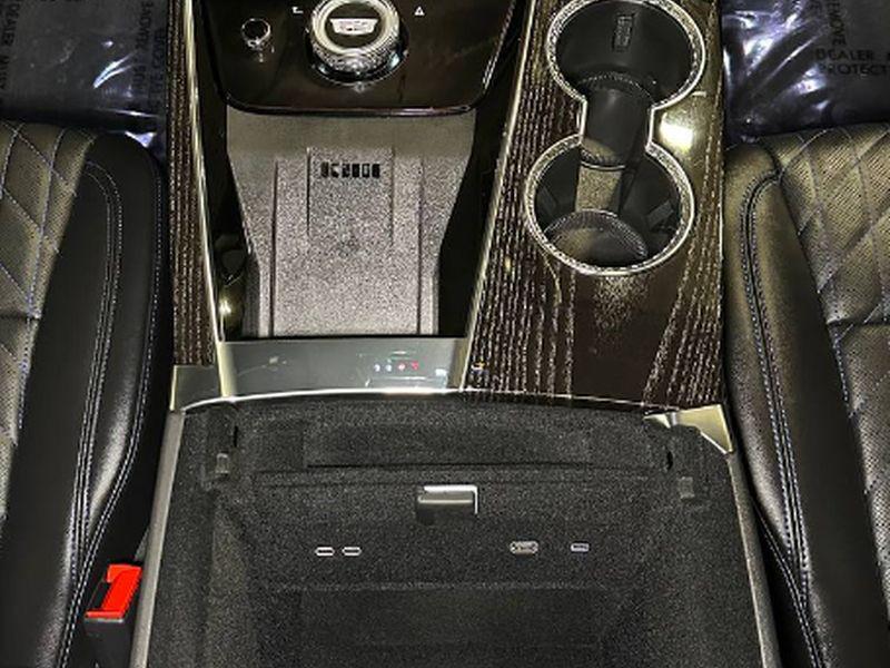 2026 Cadillac ESCALADE IQL SPORT 缩略图 38
