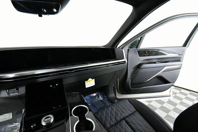 2026 Cadillac ESCALADE IQL SPORT 缩略图 13
