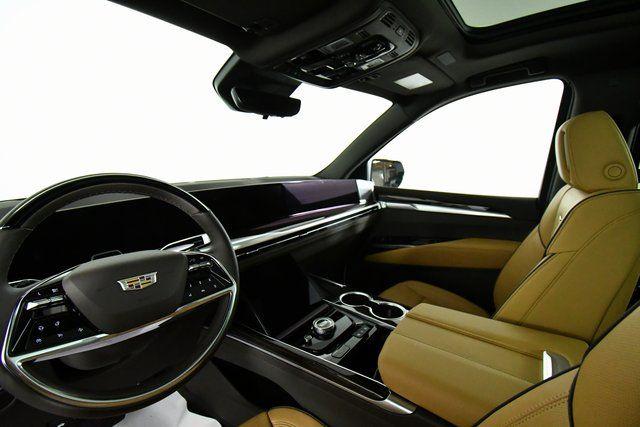 صورة 10 لـ 2026 Cadillac ESCALADE ESV LUXURY