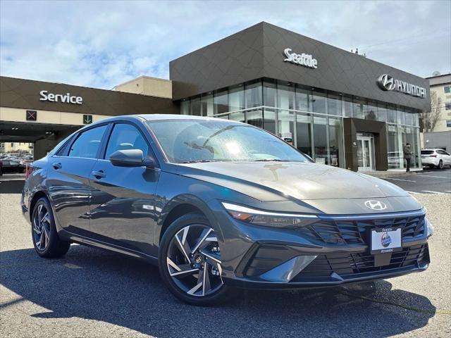 New 2026 Hyundai ELANTRA Limited