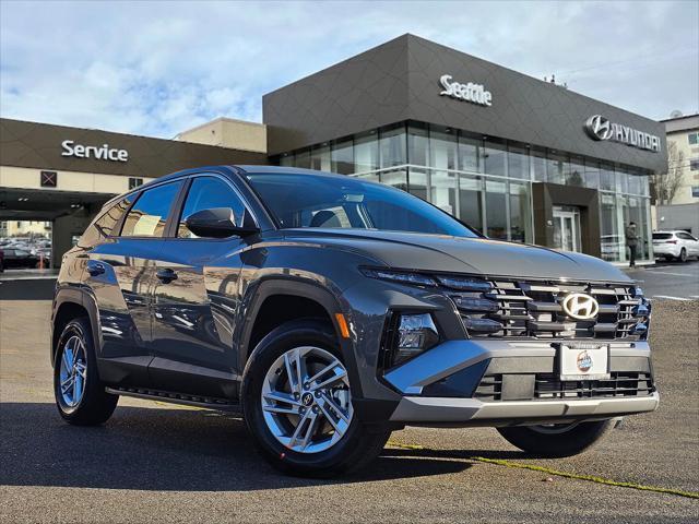 New 2026 Hyundai TUCSON SE