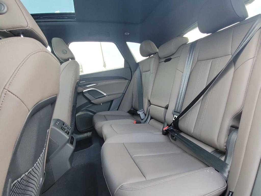 2026 AUDI Q5 PLUS 缩略图 19