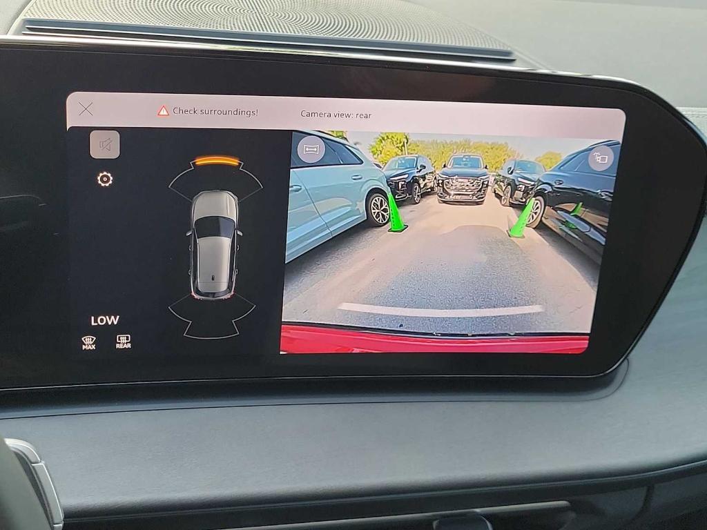 صورة مصغرة 16 لـ 2026 AUDI Q3 S LINE
