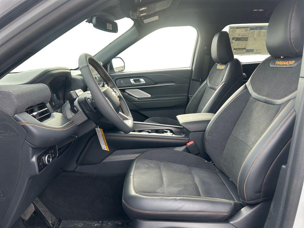 2026 FORD EXPLORER TREMOR 缩略图 32