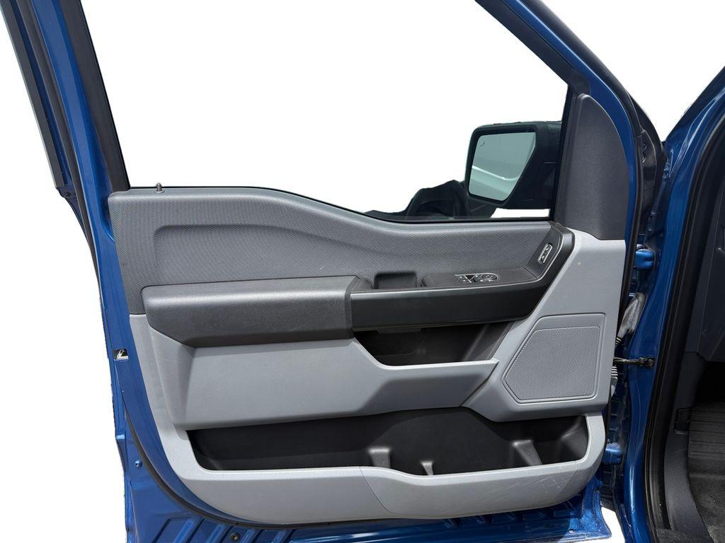 FORD F-150 XL - 8