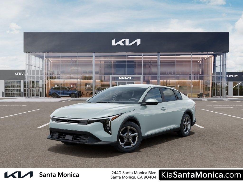 New 2026 Kia K4 LXS