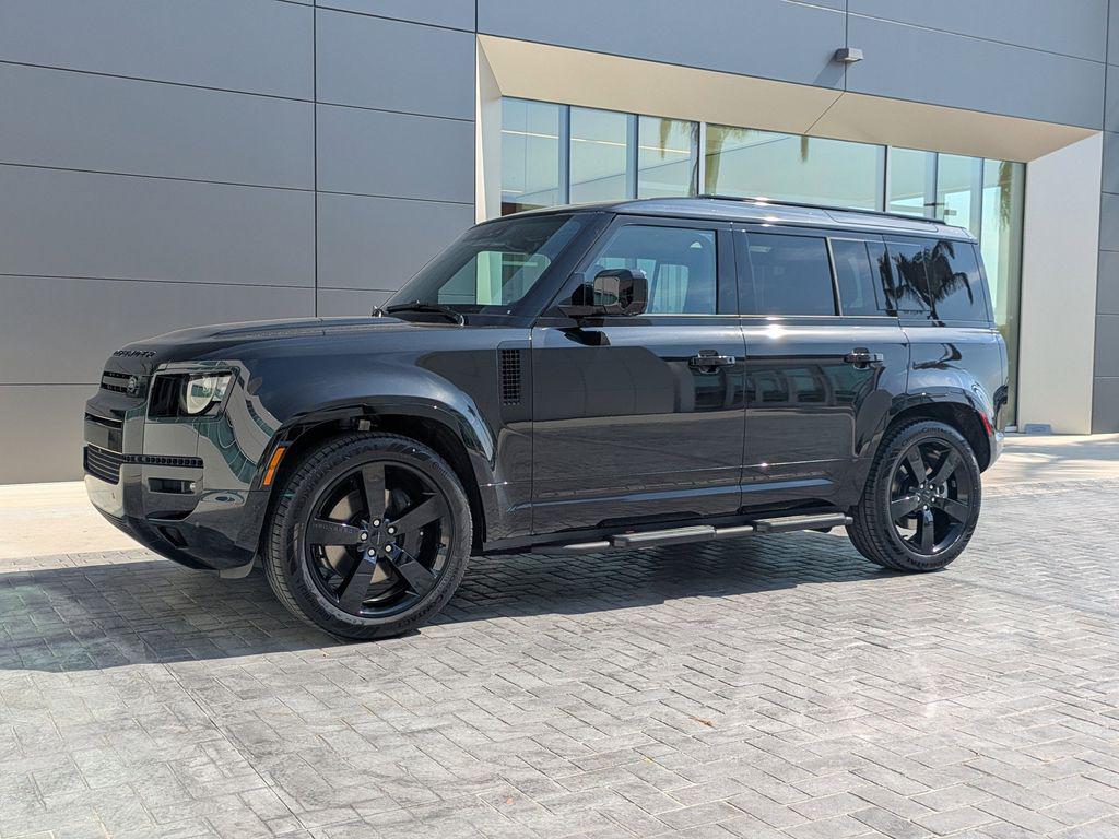 New 2026 Land Rover Defender P400 X-Dynamic SE