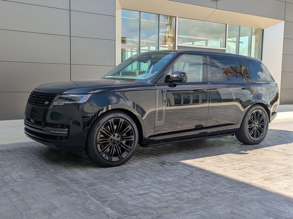 New 2026 Land Rover Range Rover P530 SE 7 Seat