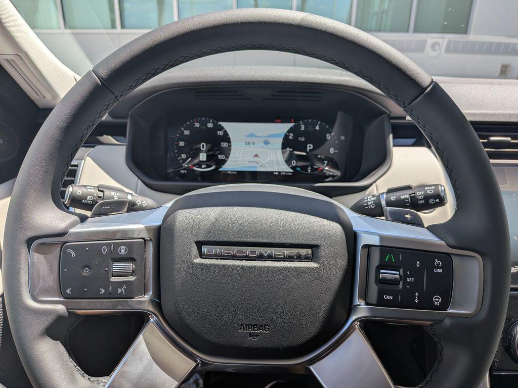 2026 LAND Rover DISCOVERY S — миниатюра 29