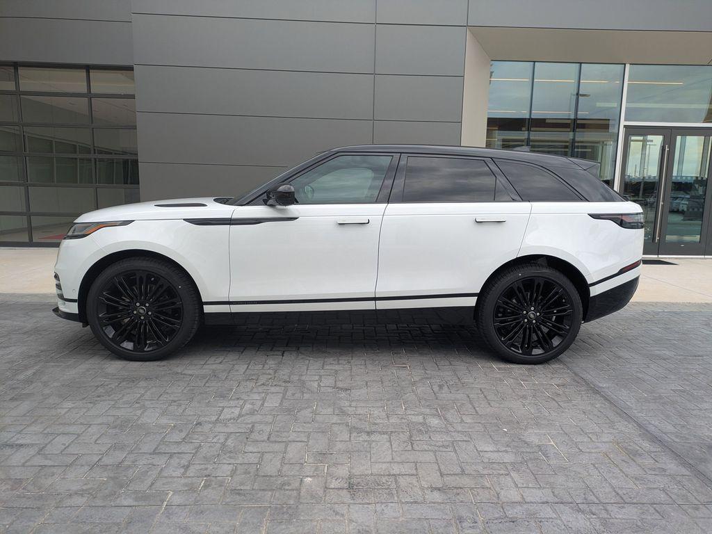 صورة 7 لـ 2026 LAND Rover RANGE ROVER VELAR P250 SE R-DYNAMIC