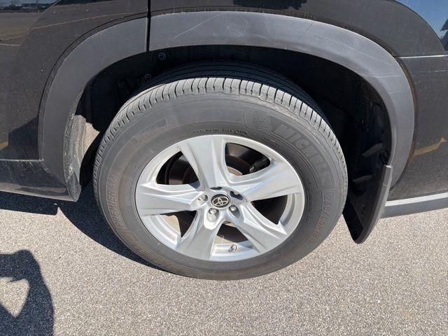 TOYOTA HIGHLANDER - 7