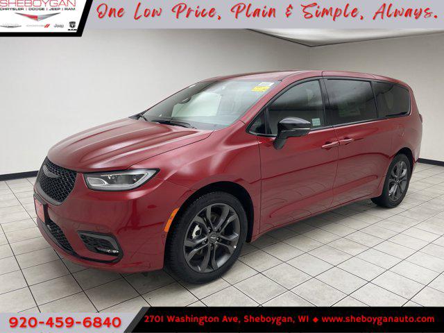 New 2026 Chrysler Pacifica L