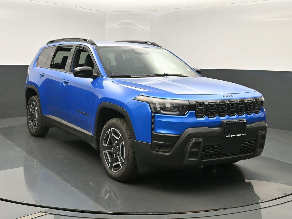 New 2026 Jeep Cherokee Laredo 4x4