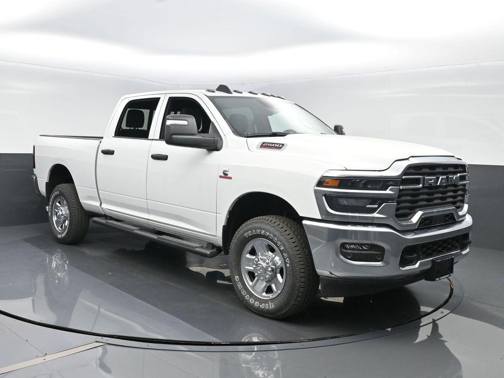 New 2026 RAM 2500 Tradesman Crew Cab 4x4 6'4' Box