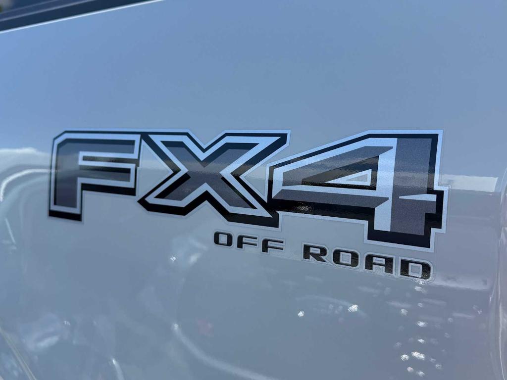 FORD F-150 XLT - 10