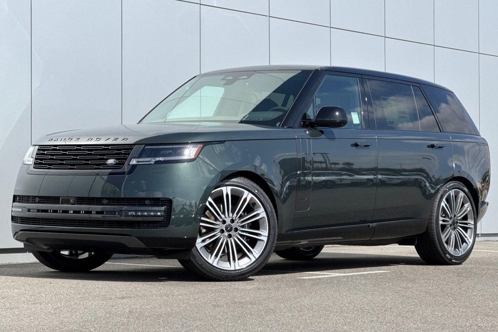 New 2026 Land Rover Range Rover P400 SE 7 Seat