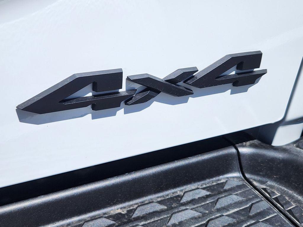 صورة مصغرة 12 لـ 2026 RAM 3500 TRADESMAN CREW CAB 4X4 8' BOX