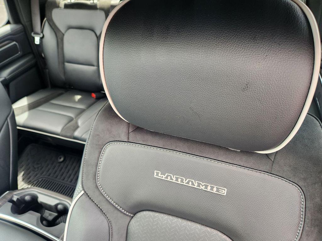 صورة مصغرة 27 لـ 2026 RAM 1500 LARAMIE
