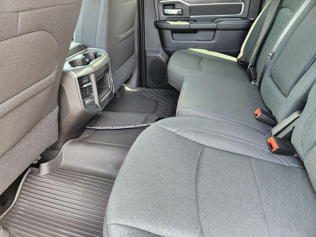 2026 RAM 2500 BIG HORN CREW CAB 4X4 6'4' BOX 缩略图 30