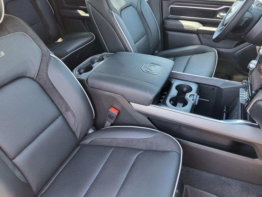 2026 RAM 1500 LARAMIE 缩略图 12