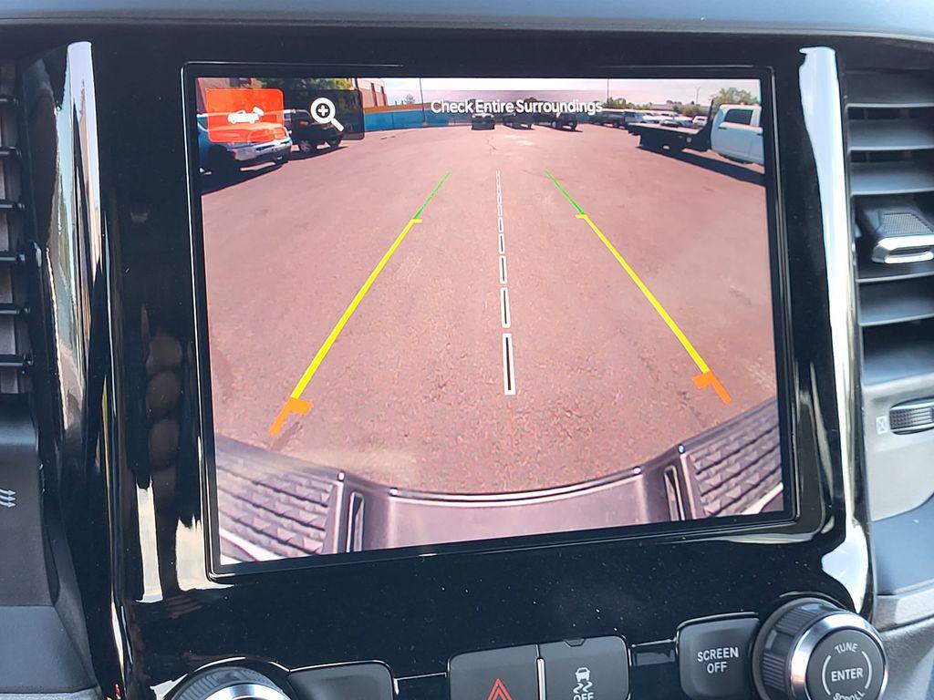 صورة مصغرة 19 لـ 2026 RAM 2500 TRADESMAN CREW CAB 4X4 8' BOX