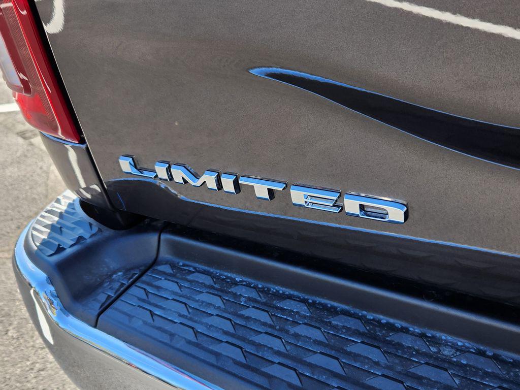 صورة مصغرة 32 لـ 2026 RAM 3500 LIMITED